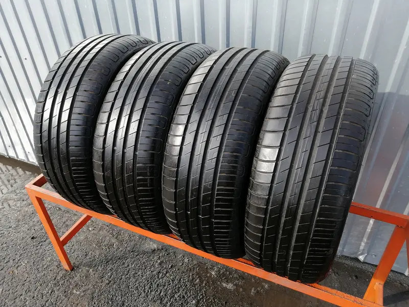 Комплект б/у шин 205/55 R16 Goodyear EfficientGrip Performance