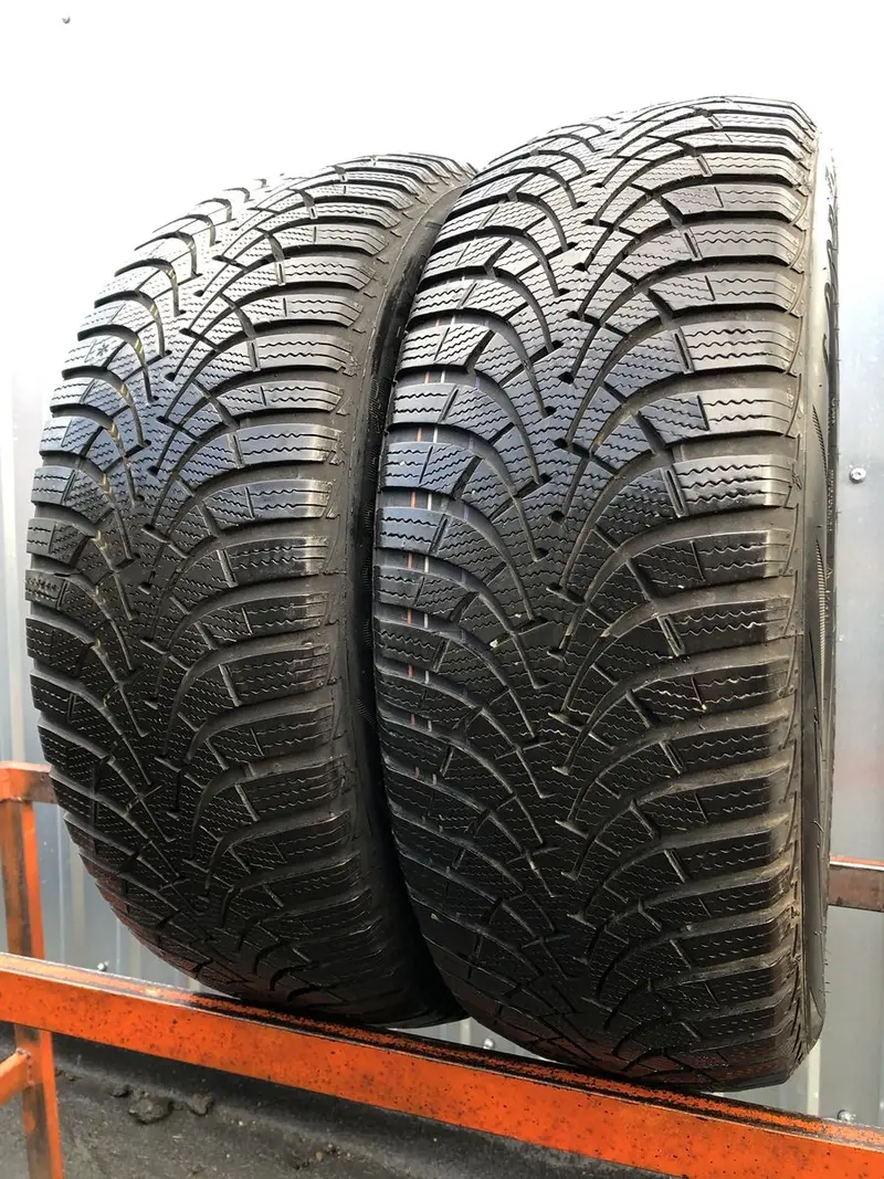 Пара б/у шин 205/55 R16 Goodyear Ultra Grip 9