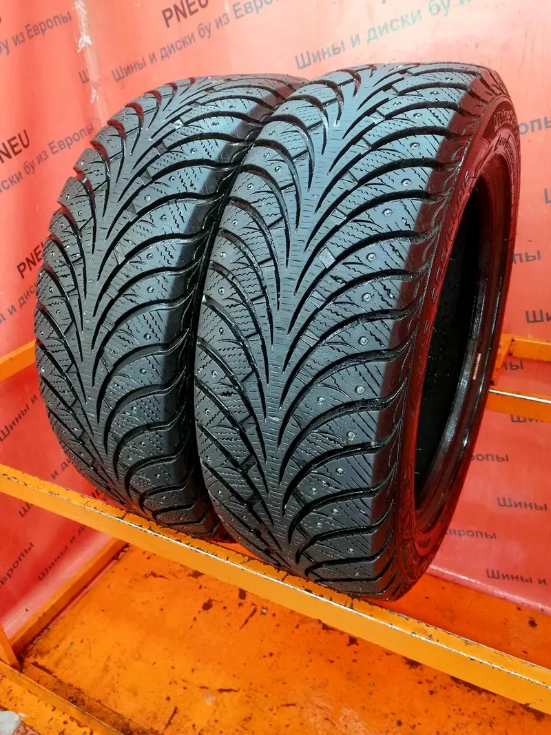 Пара б/у шин 205/55 R16 Goodyear Ultra Grip Extreme RunFlat
