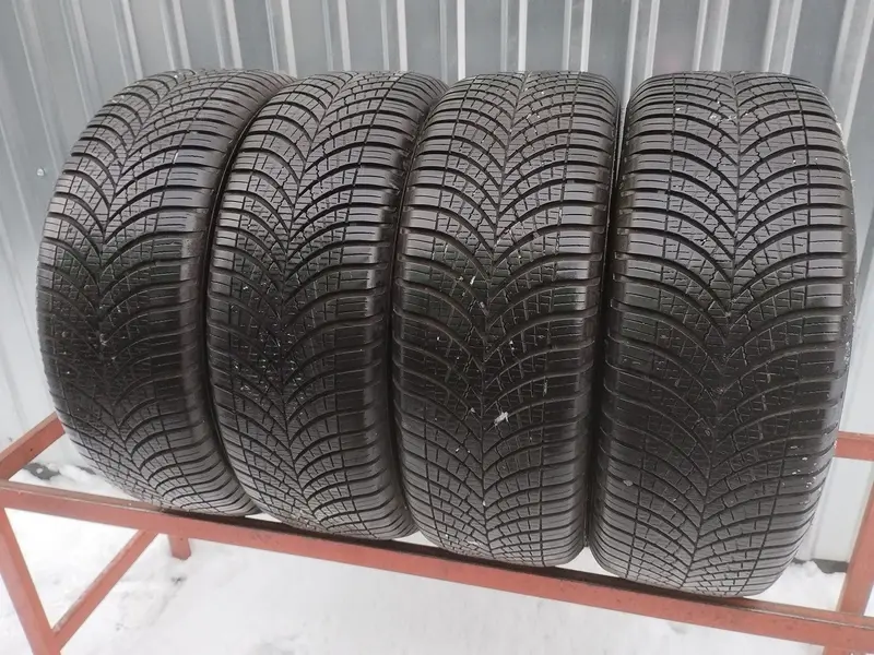 Комплект б/у шин 205/55 R16 Goodyear Vector 4Seasons Gen-3
