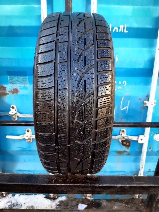 Б/у шина 205/55 R16 Hankook Winter I Cept Evo W310