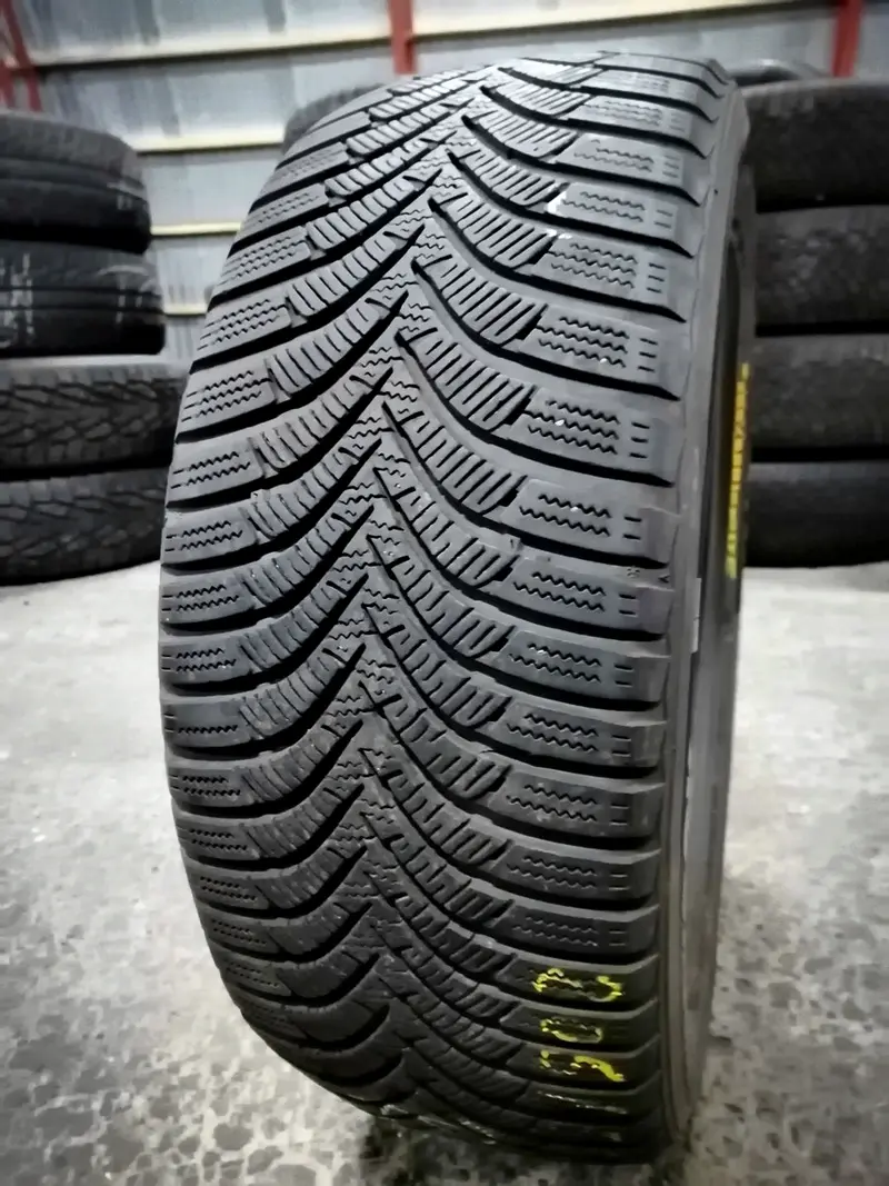 Б/у шина 205/55 R16 Hankook Winter I*cept RS2 W452