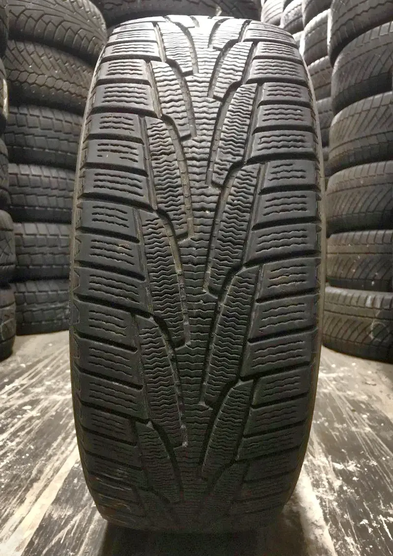Б/у шина 205/55 R16 Kumho I ZEN KW31, фото 1
