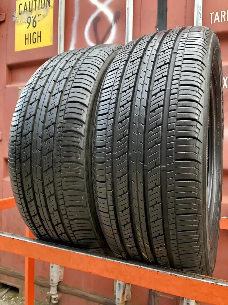 Пара б/у шин 205/55 R16 Kumho Solus KH 18