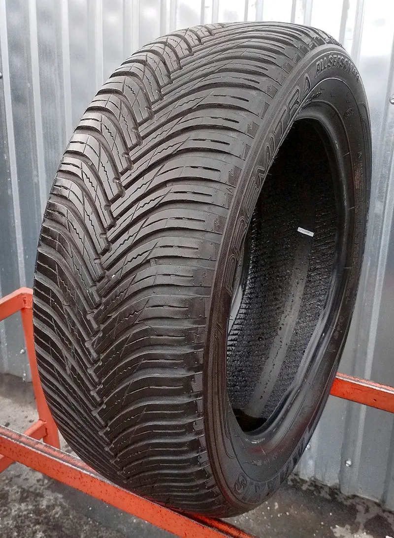 Б/у шина 205/55 R16 Maxxis Premitra All-Season AP3