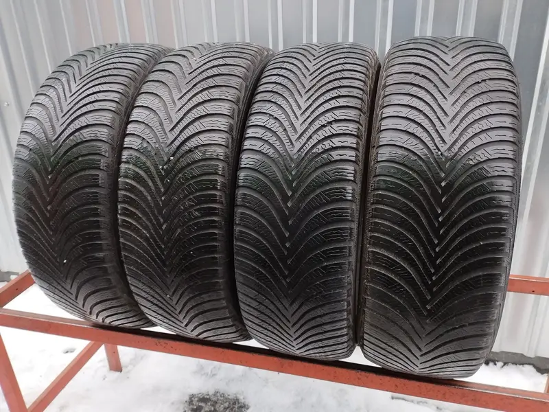 Комплект б/у шин 205/55 R16 Michelin Alpin 5