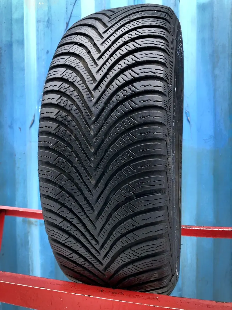 Б/у шина 205/55 R16 Michelin Alpin 5