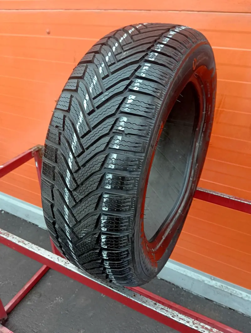 Б/у шина 205/55 R16 Michelin Alpin 6
