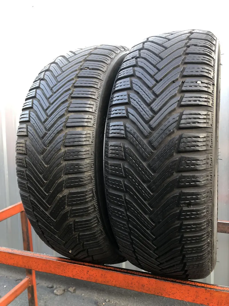 Пара б/у шин 205/55 R16 Michelin Alpin 6