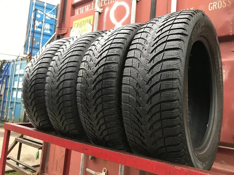 Комплект б/у шин 205/55 R16 Michelin Alpin A4