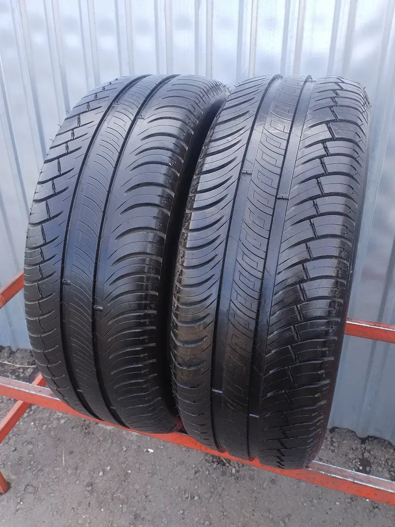 Пара б/у шин 205/55 R16 Michelin Energy E3A