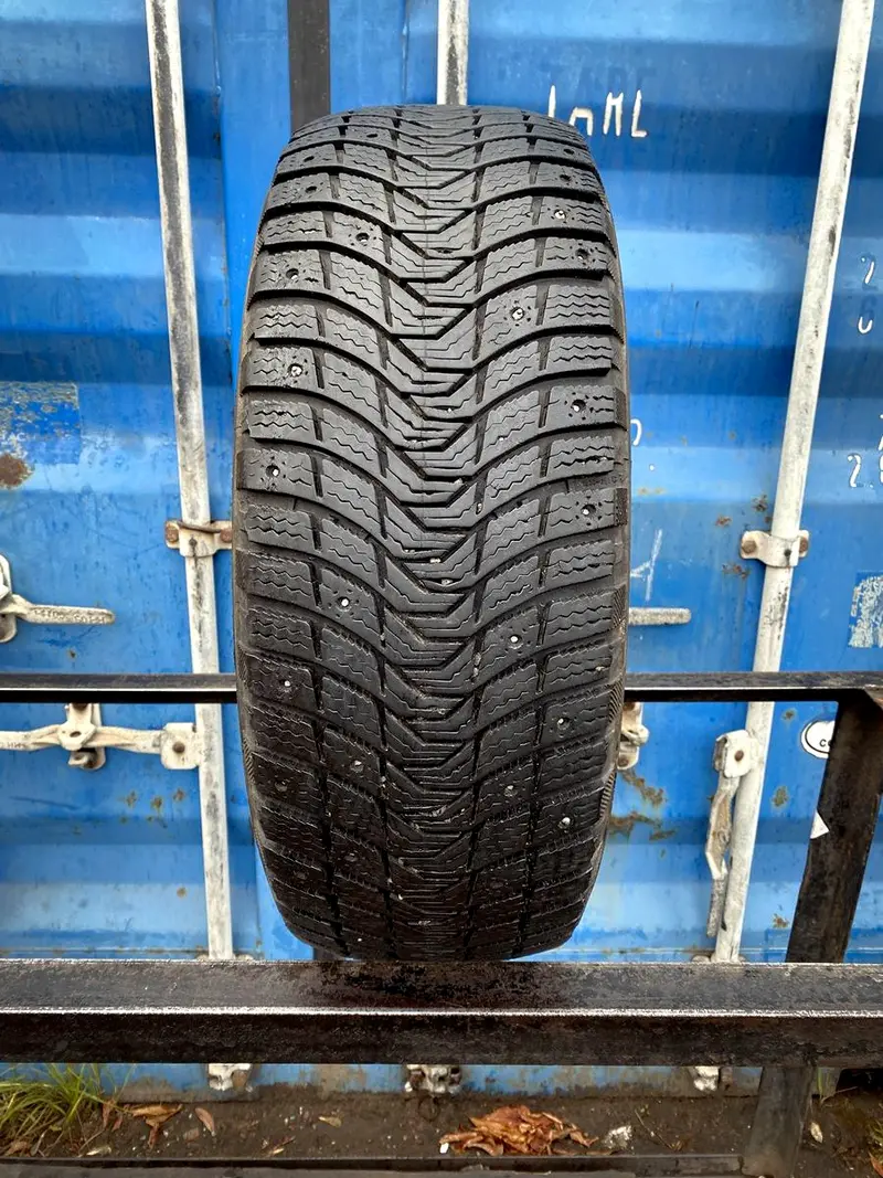Б/у шина 205/55 R16 Michelin X-Ice North 3