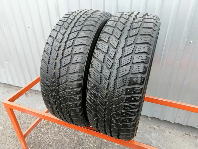 Пара б/у шин 205/55 R16 Nexen Winspike 231