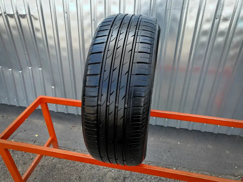 Б/у шина 205/55 R16 Nexen nBlue HD, фото 1
