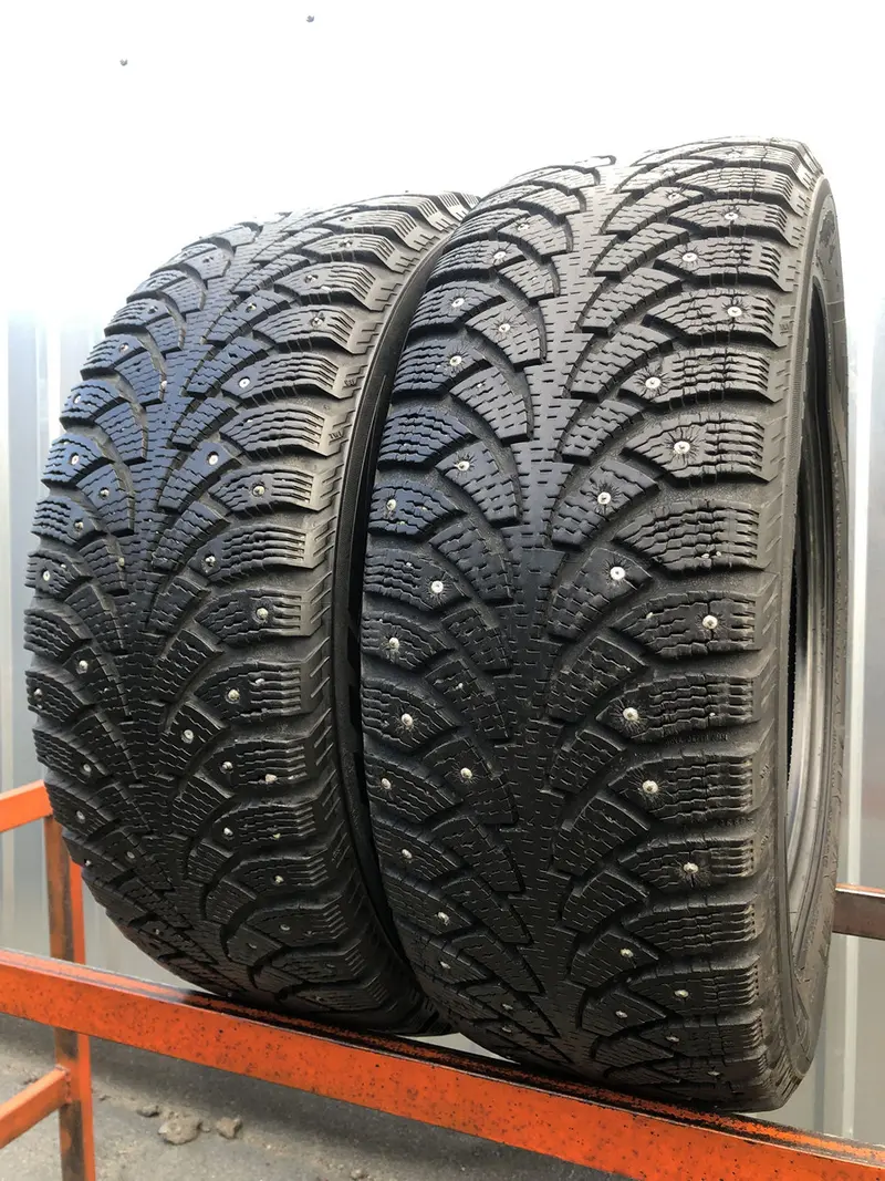Пара б/у шин 205/55 R16 Nokian Hakkapeliitta 4