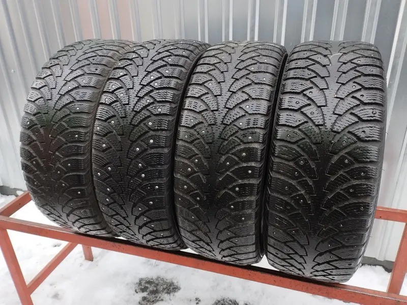 Комплект б/у шин 205/55 R16 Nokian Hakkapeliitta 4