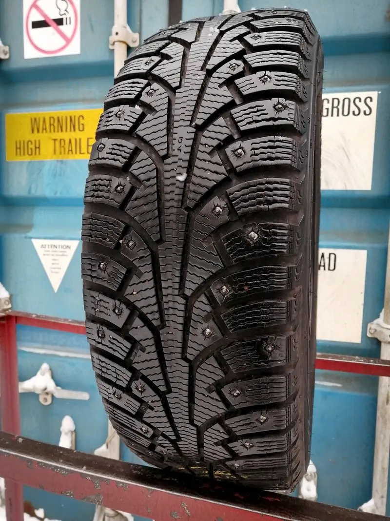 Б/у шина 205/55 R16 Nokian Hakkapeliitta 5, фото 1