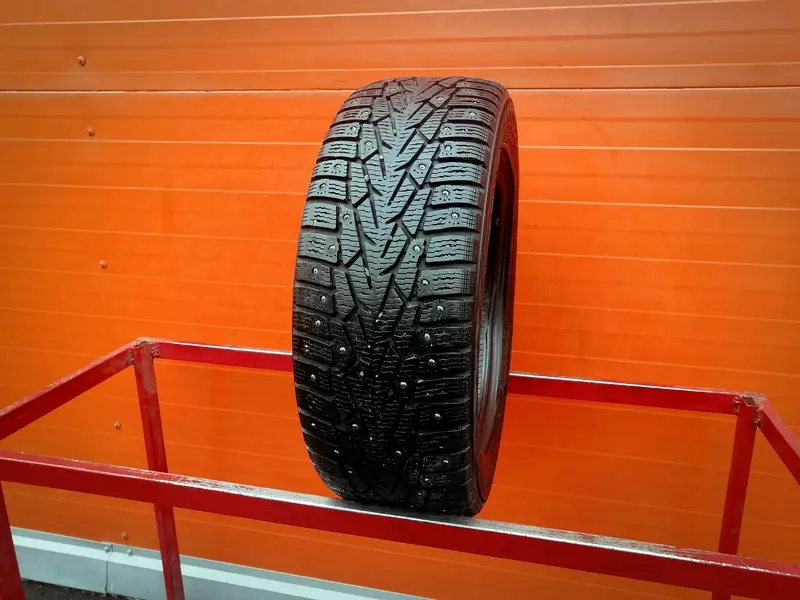Б/у шина 205/55 R16 Nokian Hakkapeliitta 7