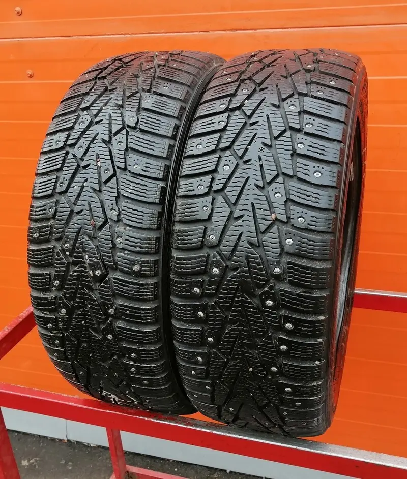 Пара б/у шин 205/55 R16 Nokian Hakkapeliitta 7