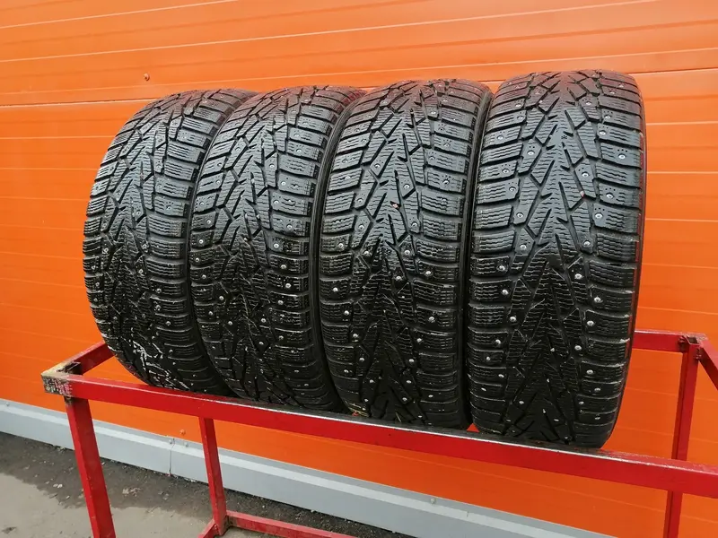 Комплект б/у шин 205/55 R16 Nokian Hakkapeliitta 7