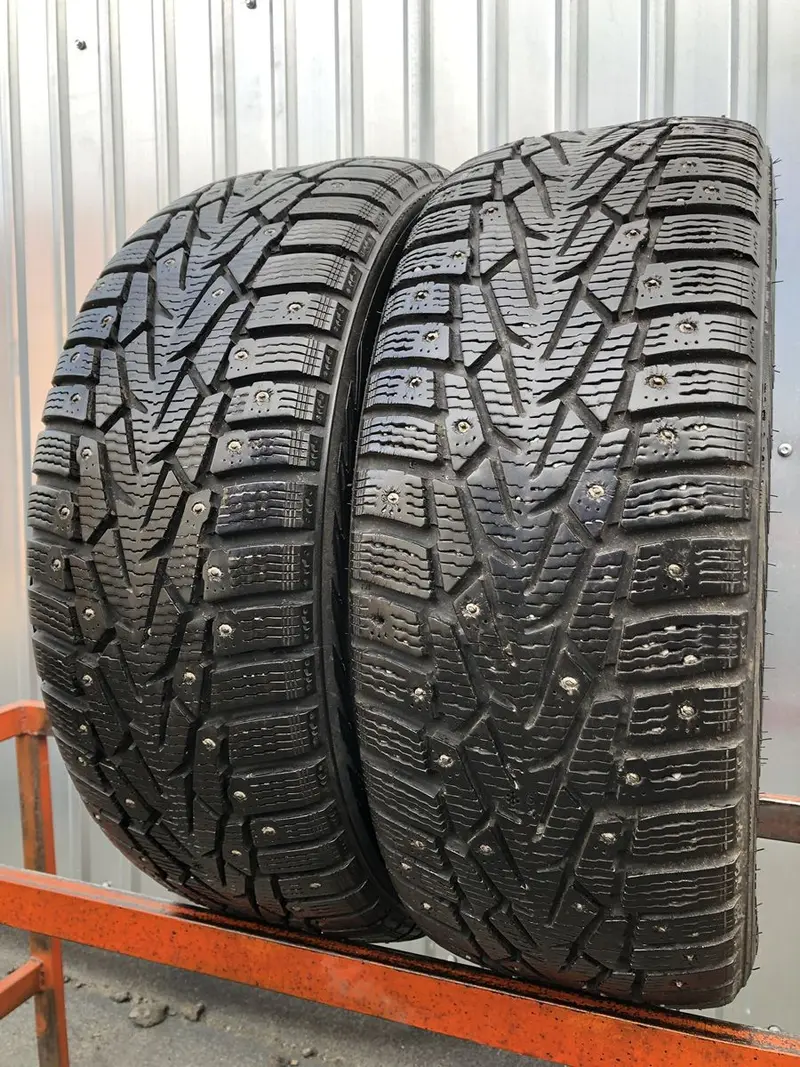 Пара б/у шин 205/55 R16 Nokian Hakkapeliitta 7