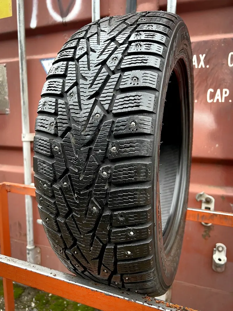 Б/у шина 205/55 R16 Nokian Hakkapeliitta 7, фото 1