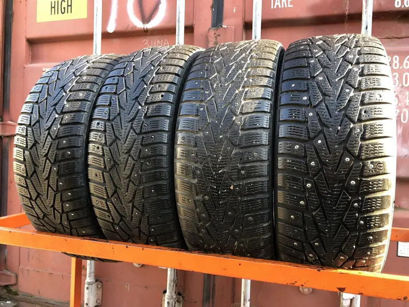 Комплект б/у шин 205/55 R16 Nokian Hakkapeliitta 7