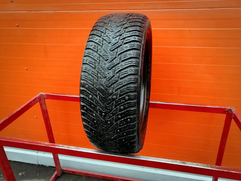 Б/у шина 205/55 R16 Nokian Hakkapeliitta 8