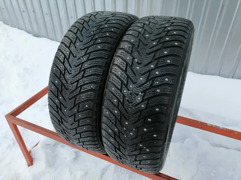 Пара б/у шин 205/55 R16 Nokian Hakkapeliitta 8