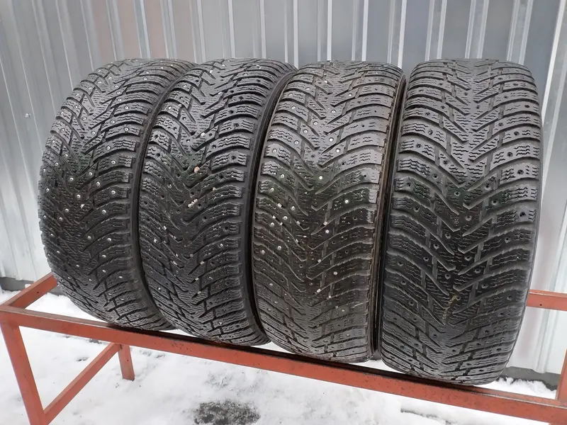 Комплект б/у шин 205/55 R16 Nokian Hakkapeliitta 8