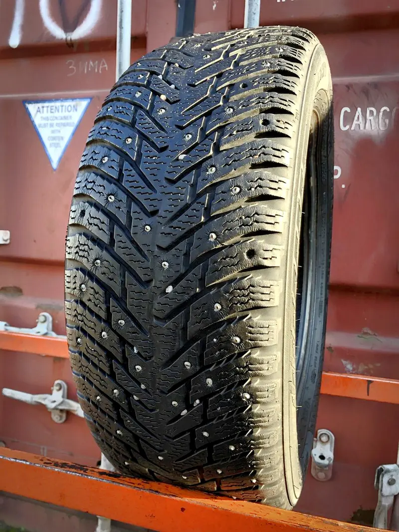 Б/у шина 205/55 R16 Nokian Hakkapeliitta 8, фото 1