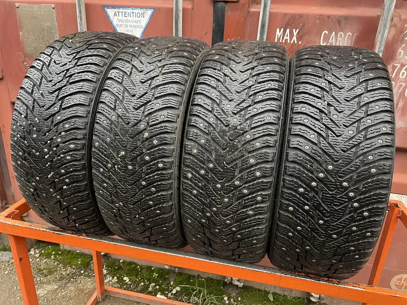 Комплект б/у шин 205/55 R16 Nokian Hakkapeliitta 8