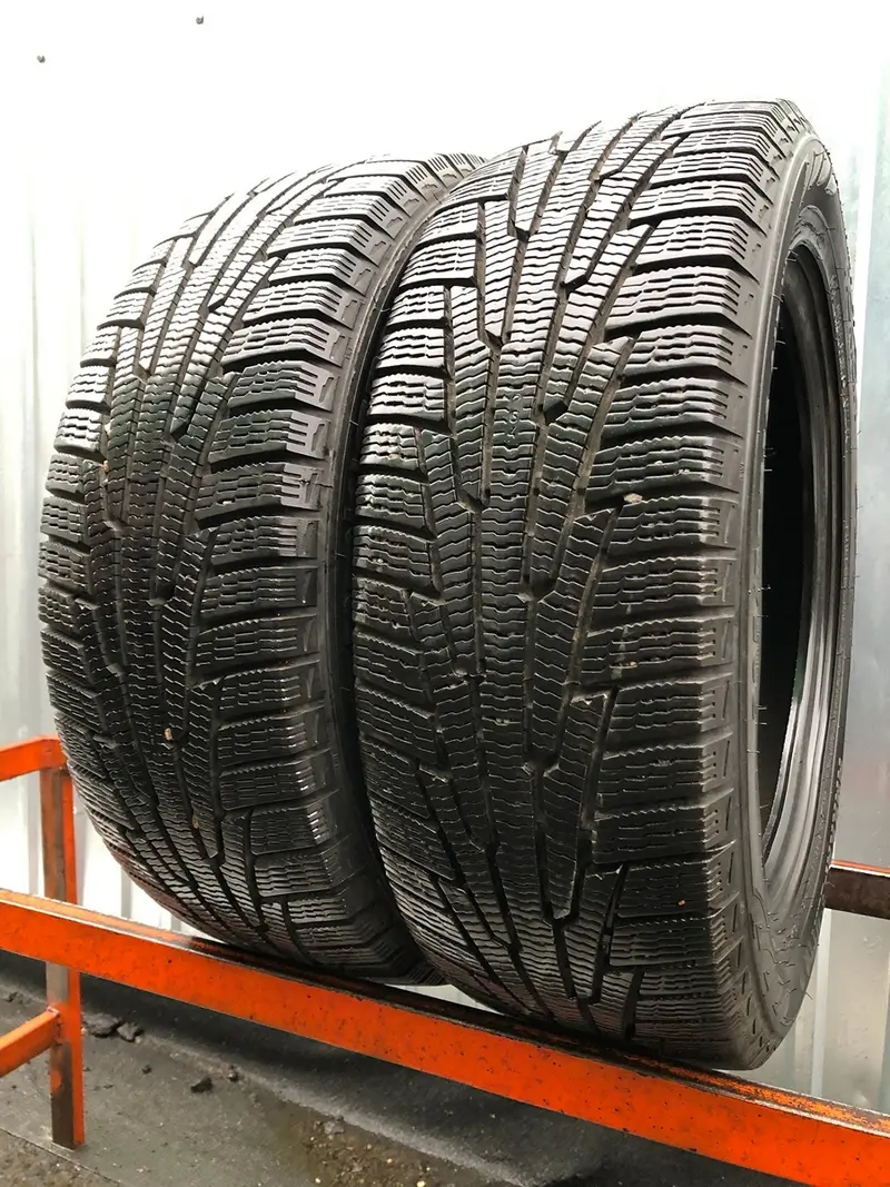 Пара б/у шин 205/55 R16 Nokian Hakkapeliitta R
