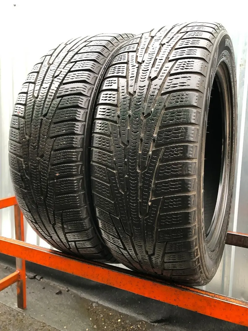 Пара б/у шин 205/55 R16 Nokian Hakkapeliitta R
