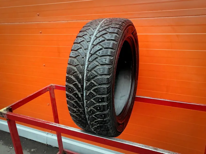 Б/у шина 205/55 R16 Nokian Nordman 4