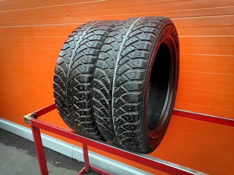 Пара б/у шин 205/55 R16 Nokian Nordman 4