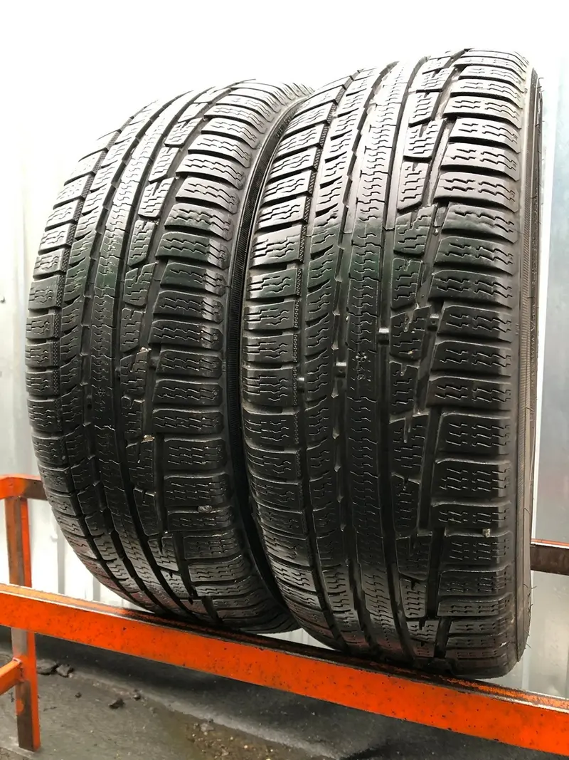 Пара б/у шин 205/55 R16 Nokian WR A3