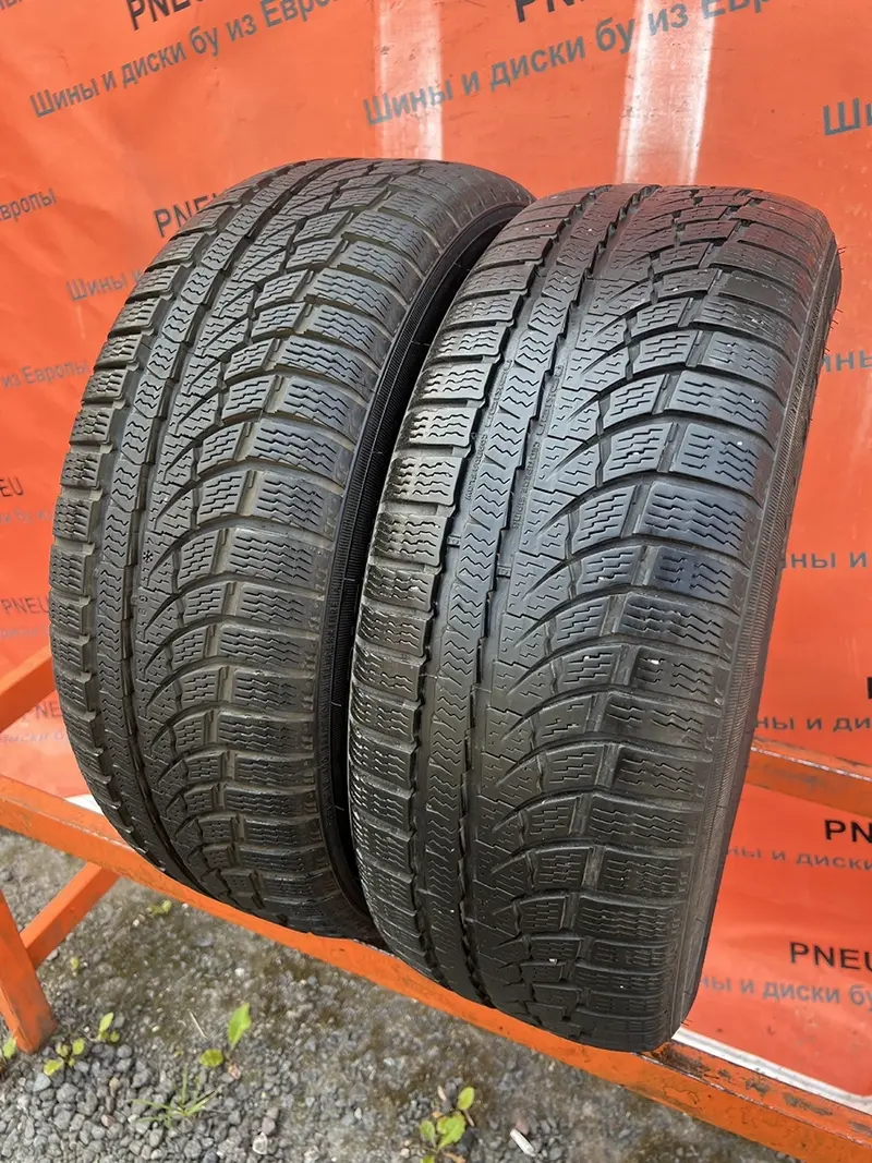 Пара б/у шин 205/55 R16 Nokian WR A4