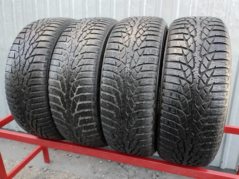Комплект б/у шин 205/55 R16 Nokian WR D4