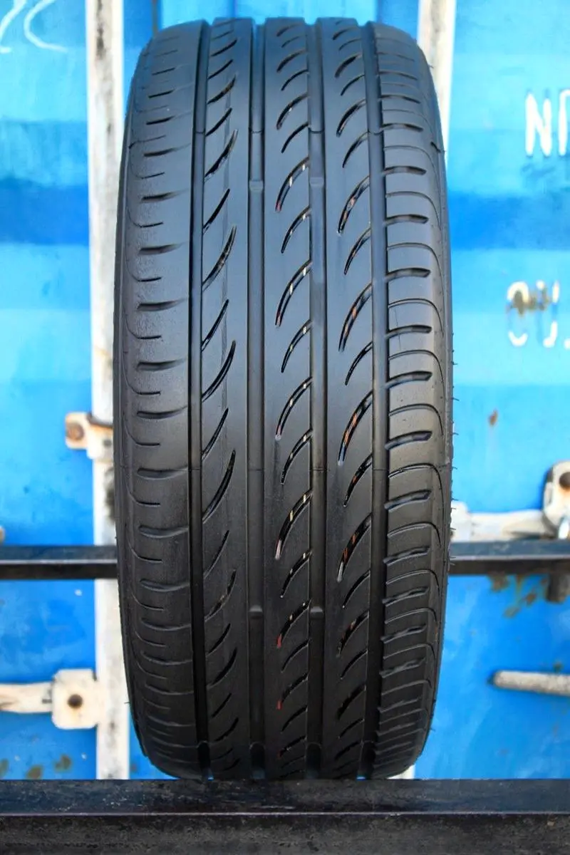 Б/у шина 205/55 R16 Pirelli P Zero Nero