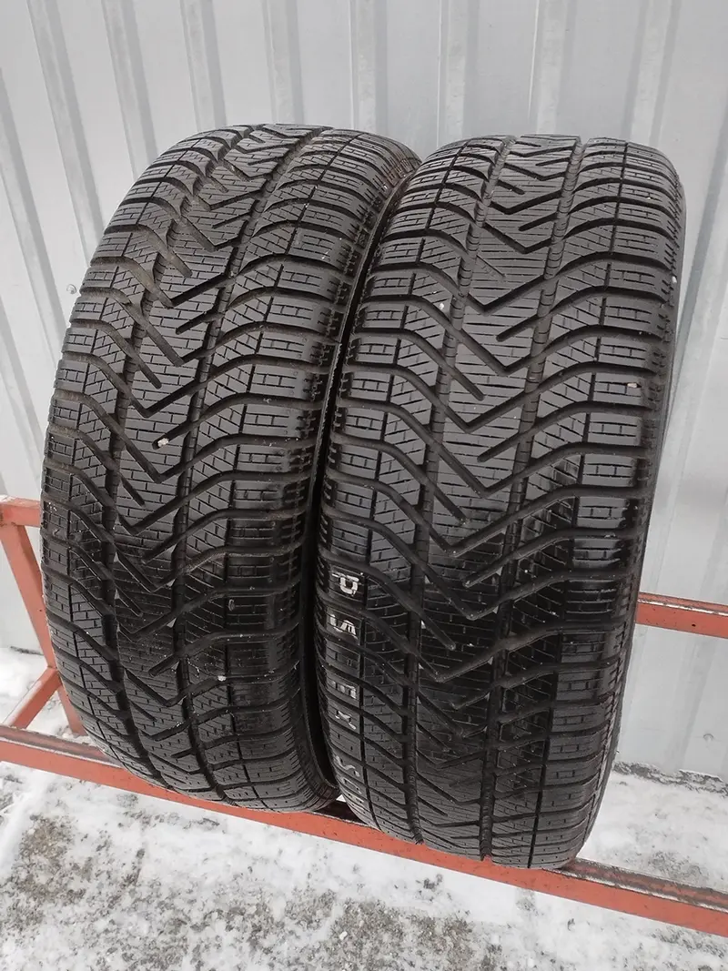 Пара б/у шин 205/55 R16 Pirelli Winter 190 Snowcontrol 3