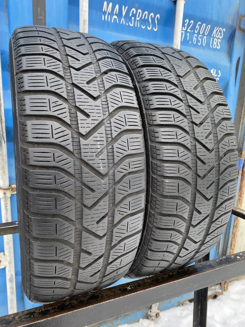 Пара б/у шин 205/55 R16 Pirelli Winter 210 Snowcontrol 2, фото 1