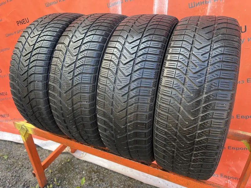 Комплект б/у шин 205/55 R16 Pirelli Winter 210 Snowcontrol 3