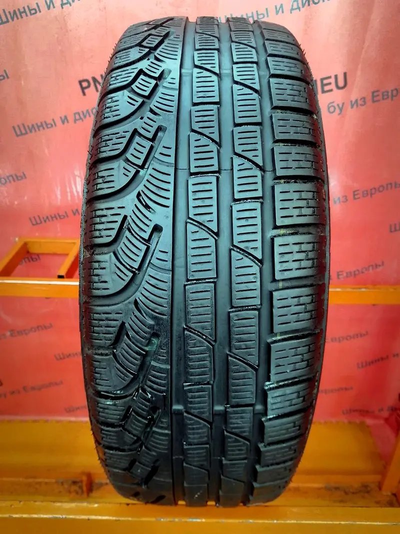 Б/у шина 205/55 R16 Pirelli Winter 210 Sottozero 2 RunFlat