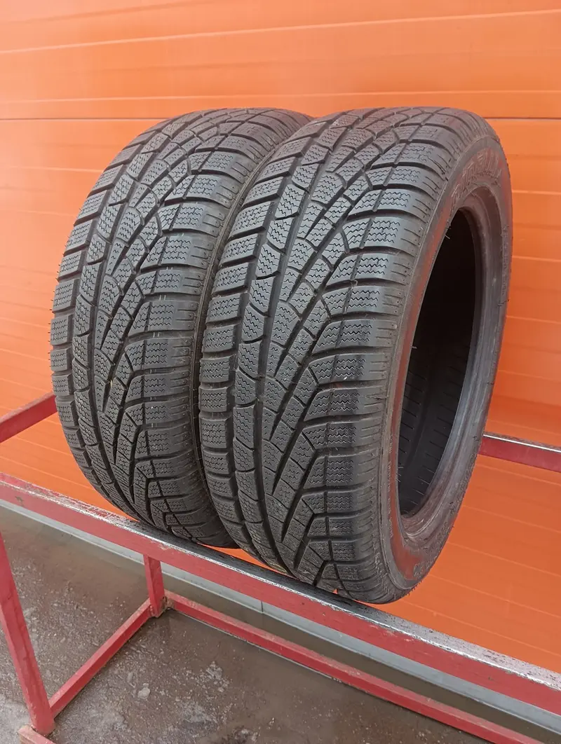 Пара б/у шин 205/55 R16 Pirelli Winter 210 Sottozero, фото 1