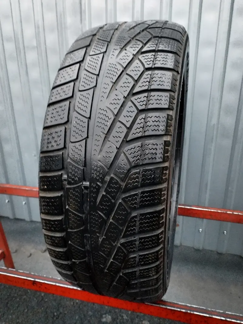 Б/у шина 205/55 R16 Pirelli Winter 210 Sottozero RunFlat