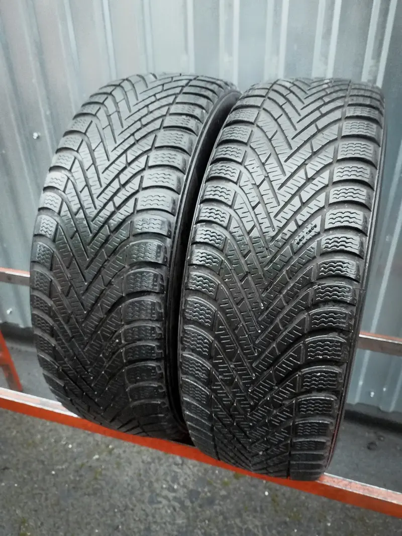 Пара б/у шин 205/55 R16 Pirelli Winter Cinturato, фото 1