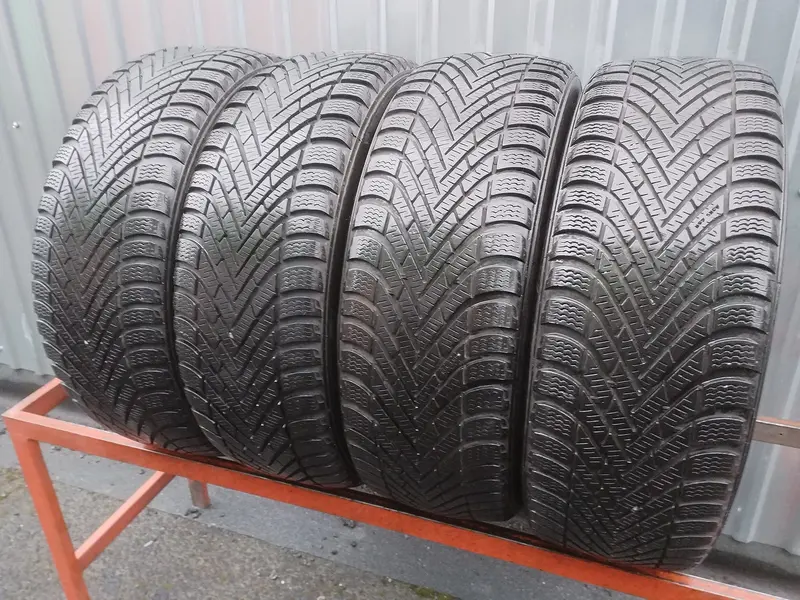 Комплект б/у шин 205/55 R16 Pirelli Winter Cinturato