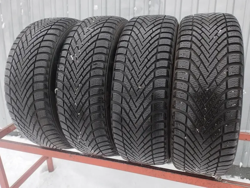 Комплект б/у шин 205/55 R16 Pirelli Winter Cinturato