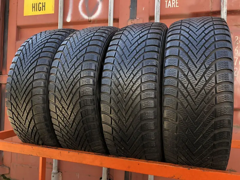 Комплект б/у шин 205/55 R16 Pirelli Winter Cinturato, фото 1